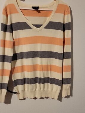 Rue21 Cream, Peach & Gray Striped V-Neck Sweater